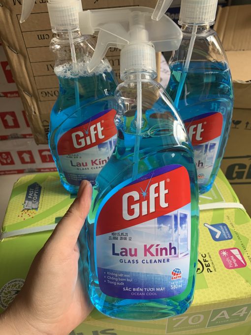 Nước lau kính Gift 580ml hương sắc biển